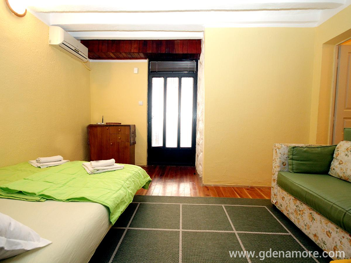 Apartman Rale, privatni smeštaj u mestu Šušanj, Crna Gora - IMG_8410